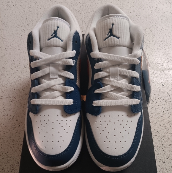 Jordan 1 low - Picture 7 of 10